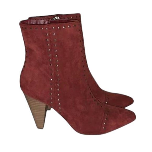 Universal Thread Maroon Rust Studded Bootie Boot. Size 8. Great Condition. - Picture 2 of 9